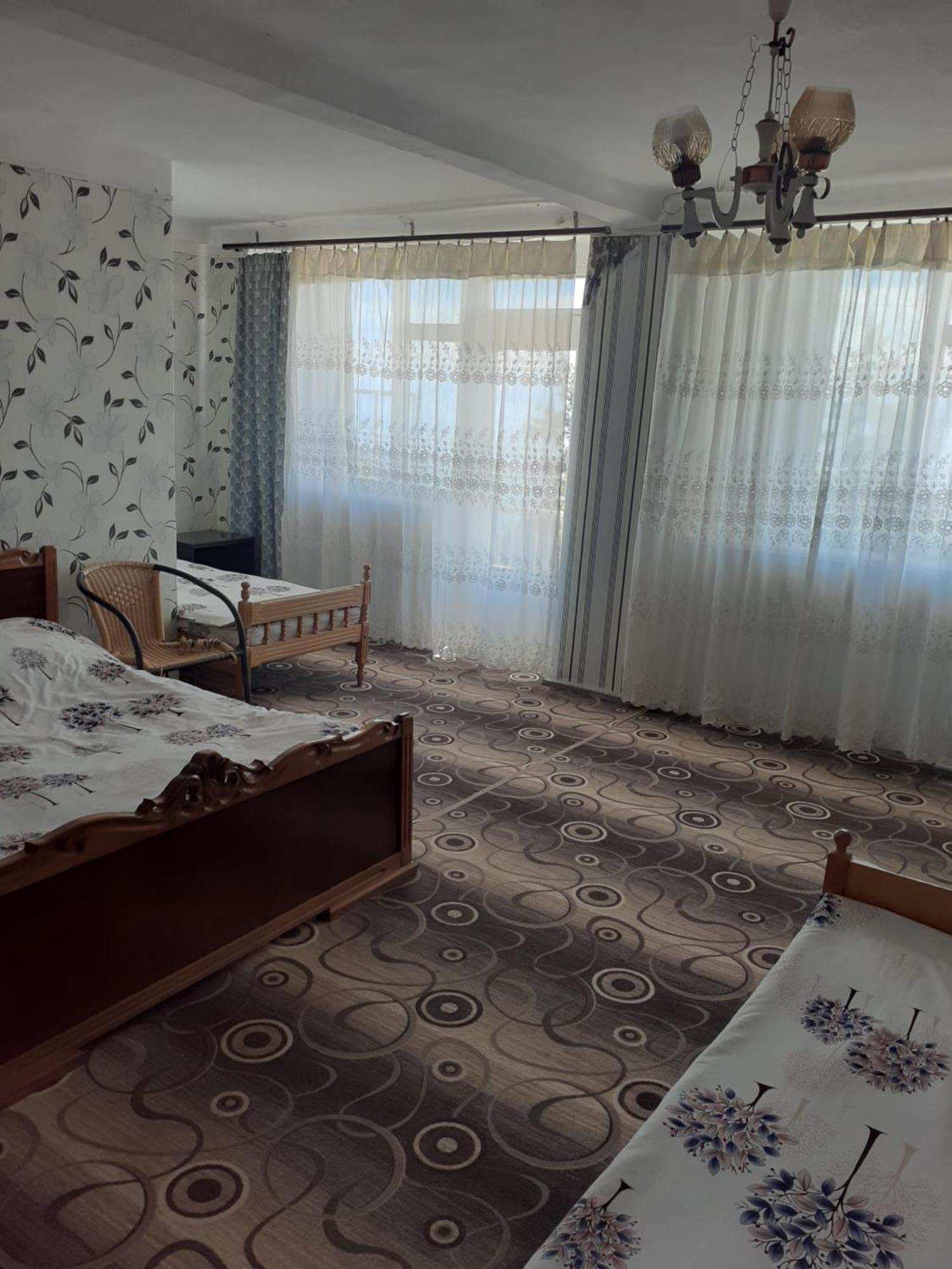 Sevan Writers House Quarto foto